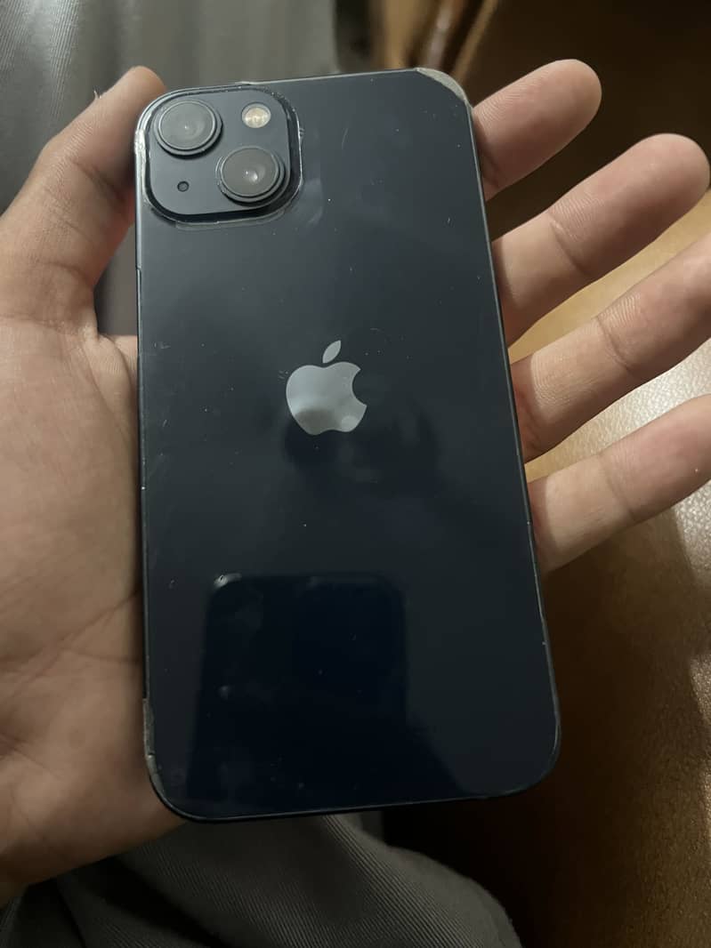 Apple iPhone 13 0