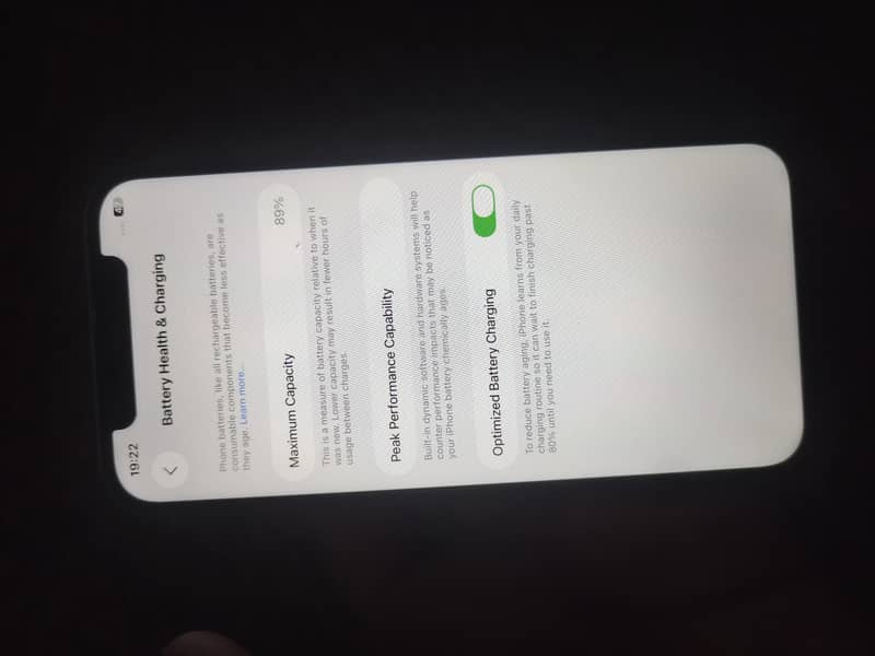 Apple iPhone 12 4