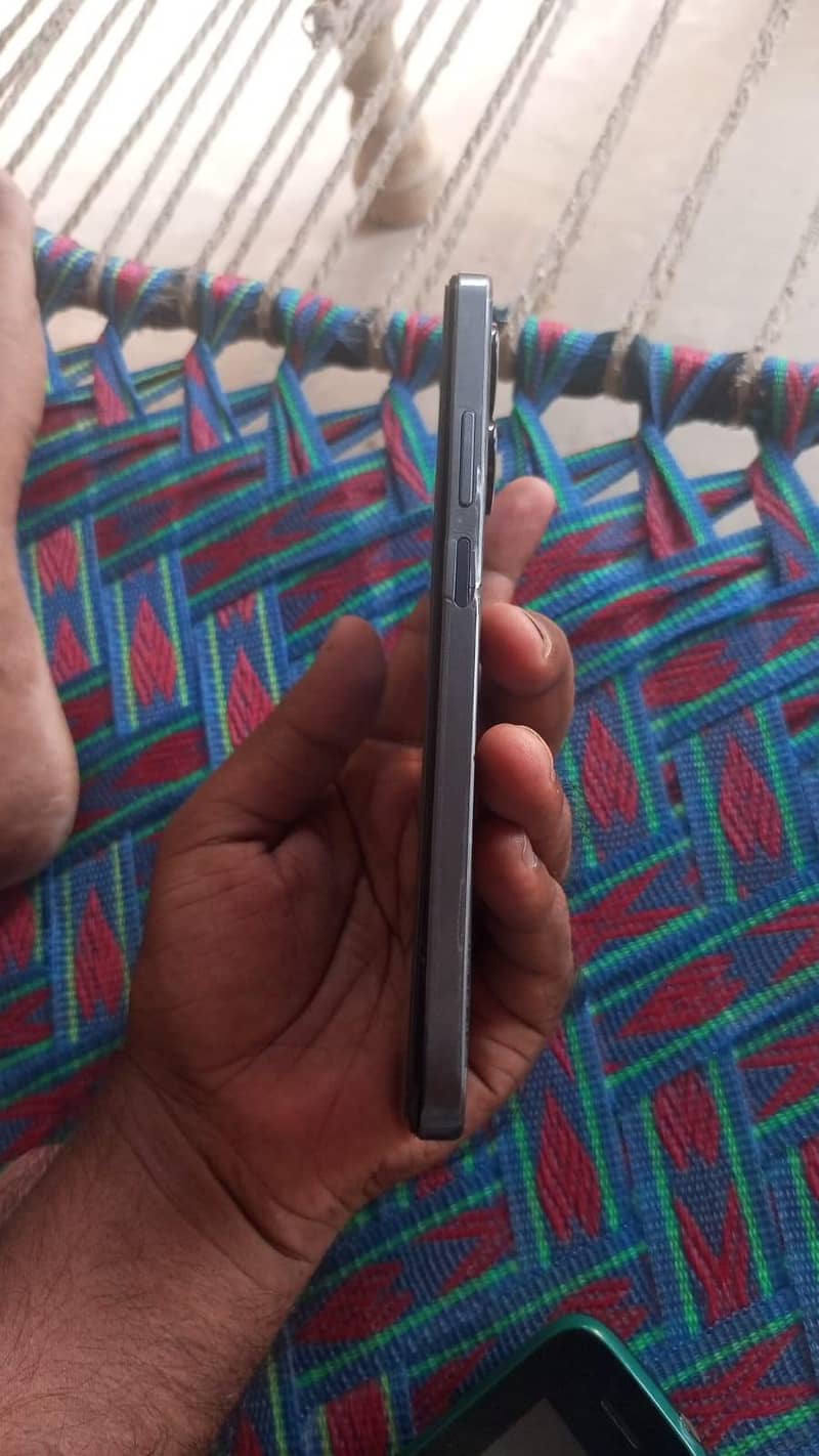 Realme Note 60x 4