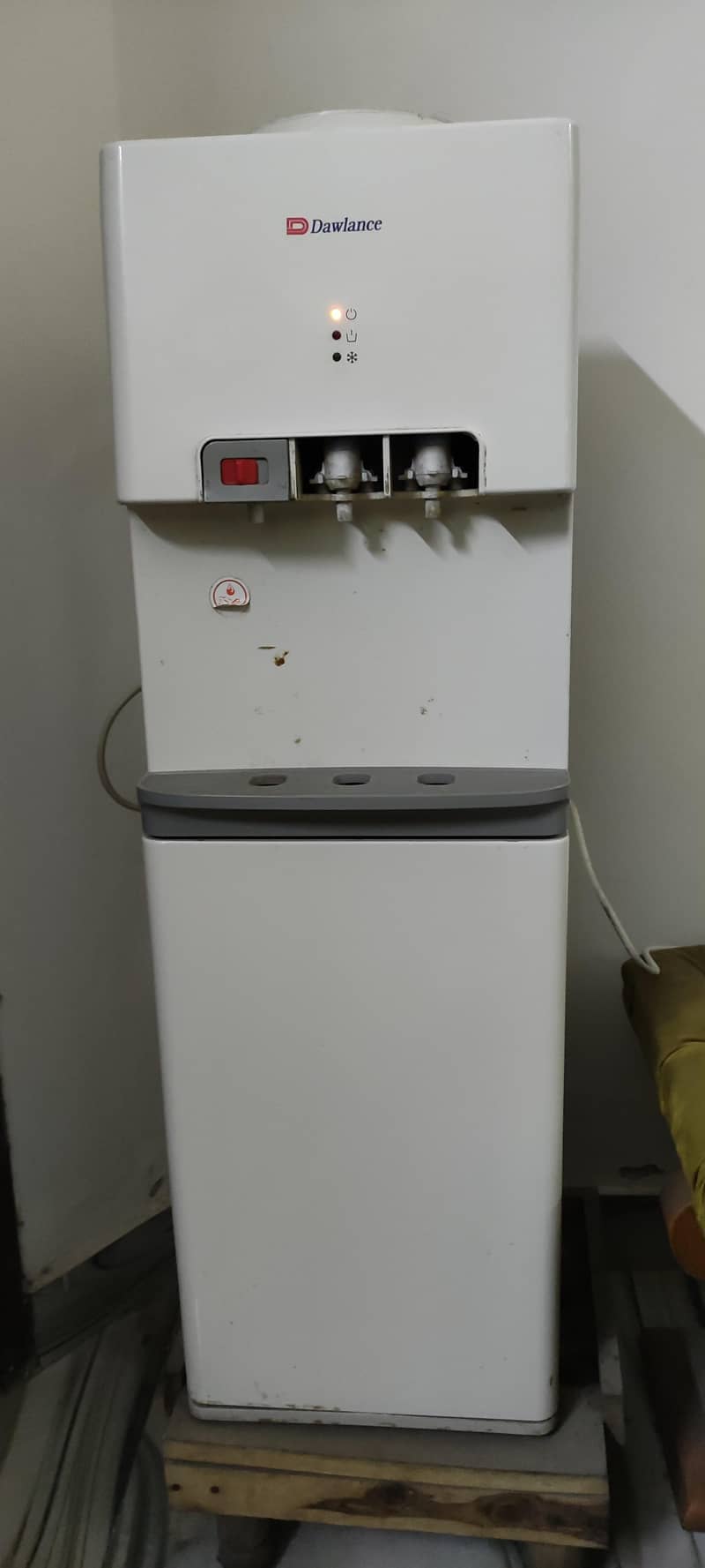dawlance dispenser 4
