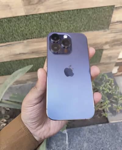 Apple iPhone 14 Pro