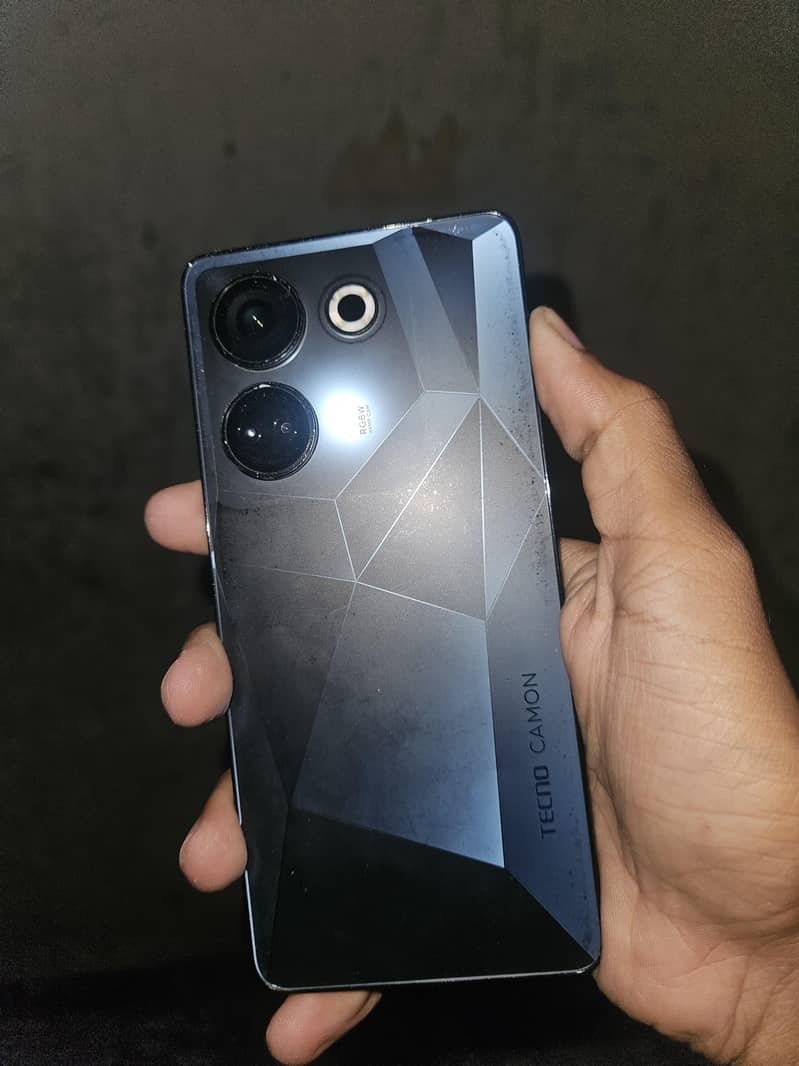 Tecno CAMON 20 1