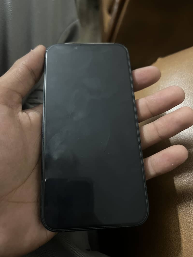 Apple iPhone 13 3
