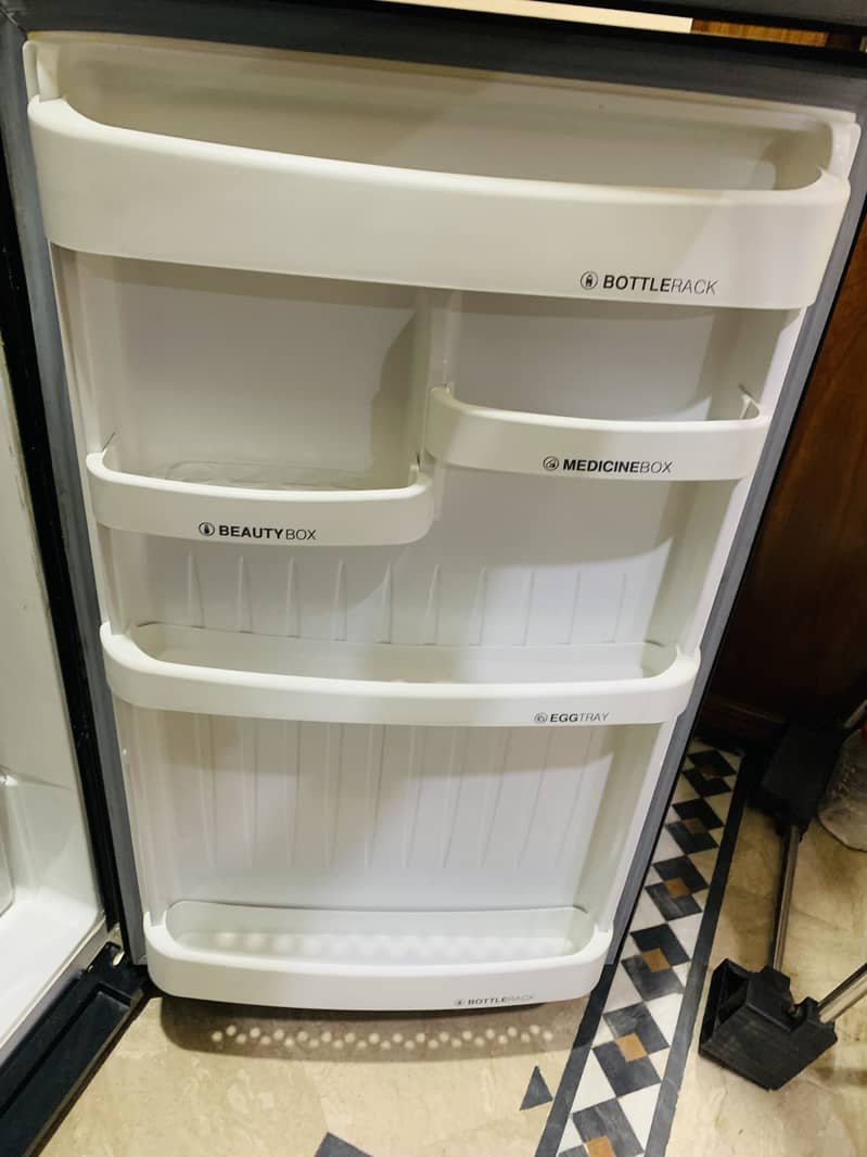 Orient Large Fridge Latest Model 6