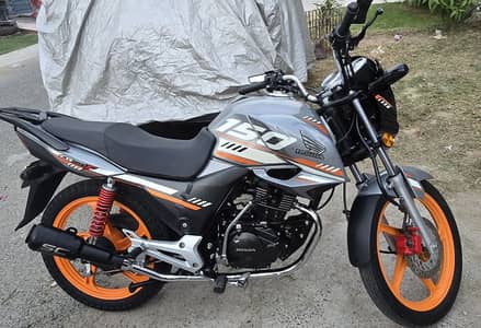 Honda CB 150F Special Edition – 2024 Model | Silver | Like Brand New