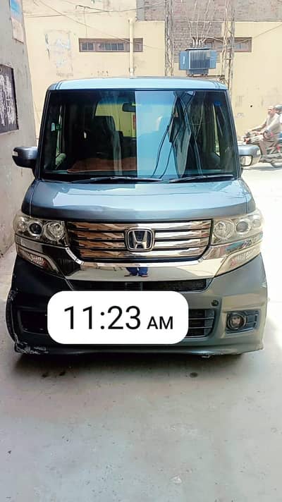 Honda N Box Custom 2013