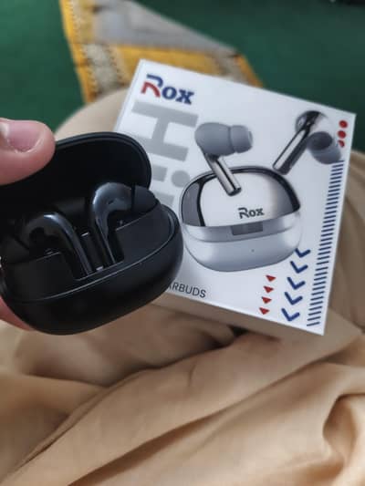 rox b2 airpods