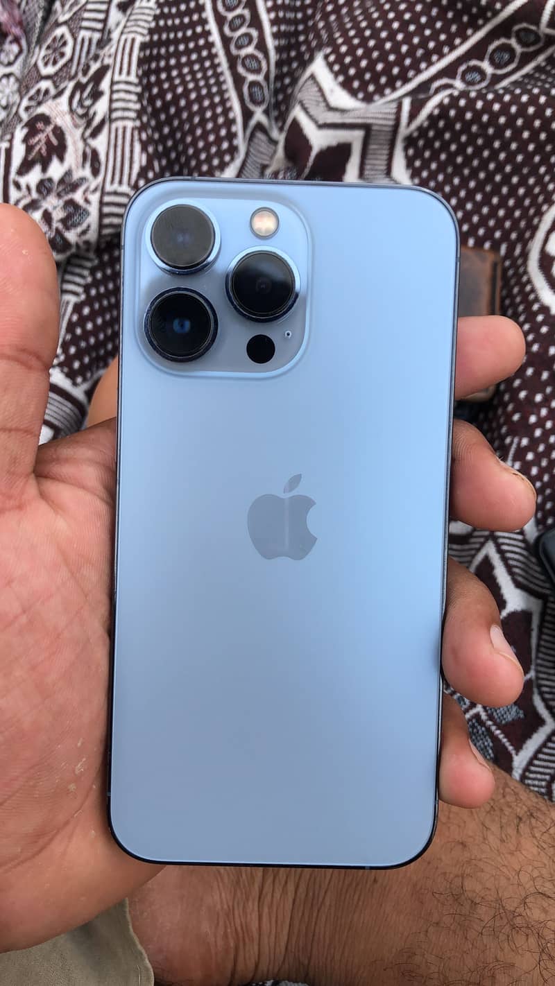 iPhone 13 pro 1