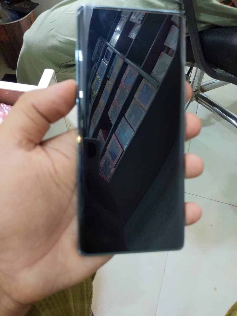 Infinix Zero 40 1