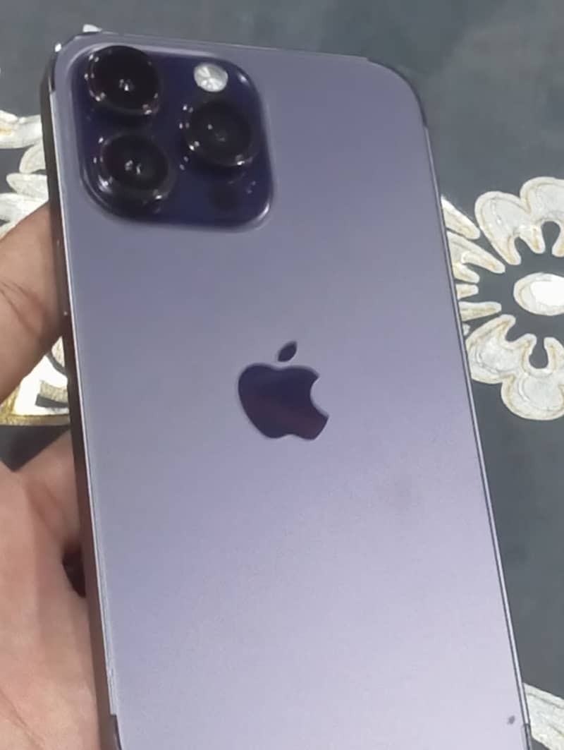 Apple iPhone 14 Pro Max 2