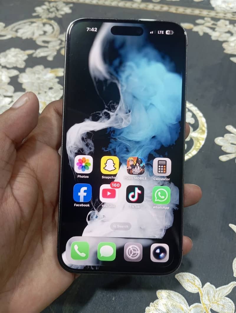Apple iPhone 14 Pro Max 8