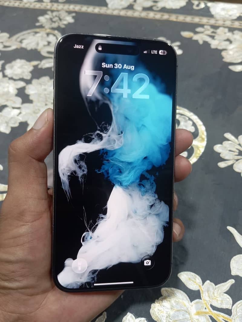 Apple iPhone 14 Pro Max 9