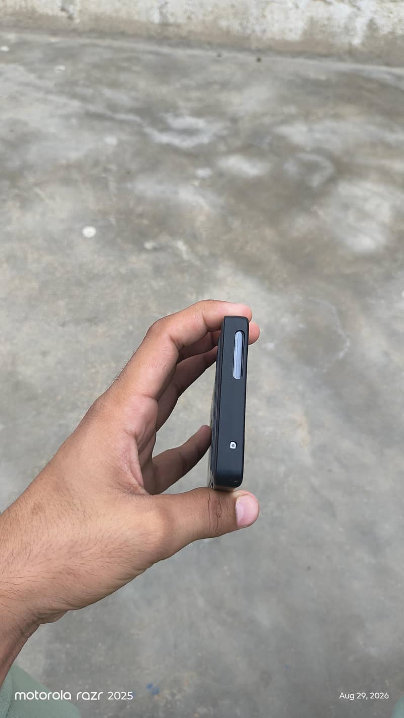 Google Pixel 7 Pro 9