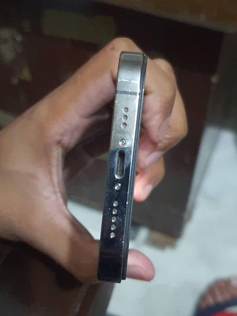 Apple iPhone 12 Pro 6