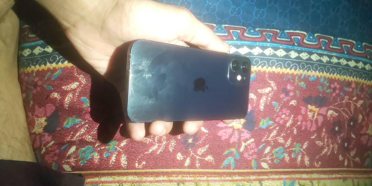 Apple iPhone 12 mini 8