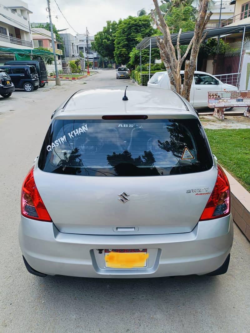 Suzuki Swift Model 2014(Automatic) 9