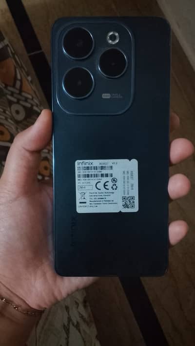 Infinix Hot 40 Pro with box