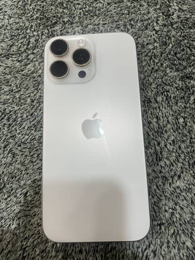 Apple iPhone 16 Pro Max