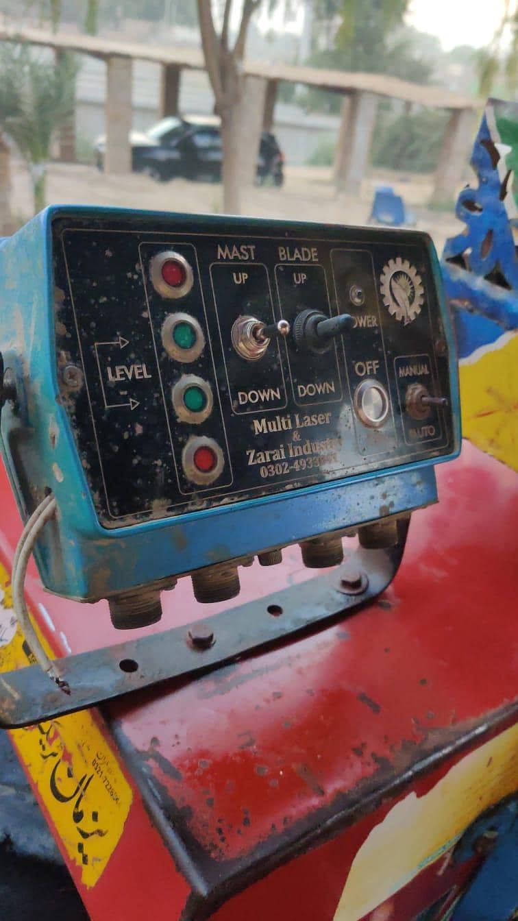 laser land leveler 6