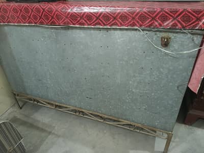 Iron Paity