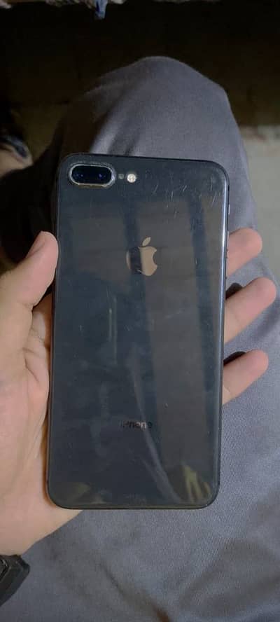Apple iPhone 8 Plus