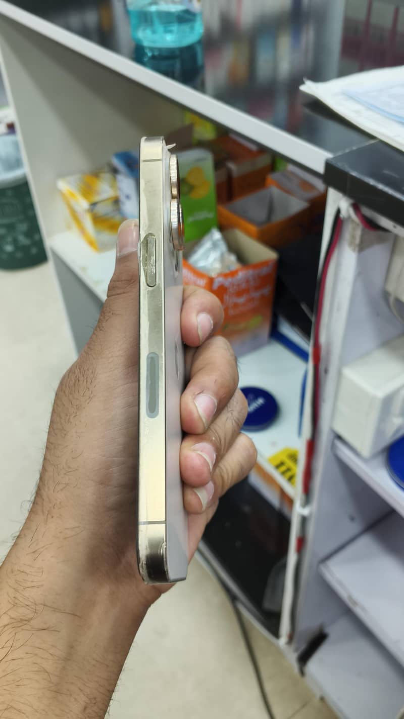 Apple iPhone 13 Pro 7