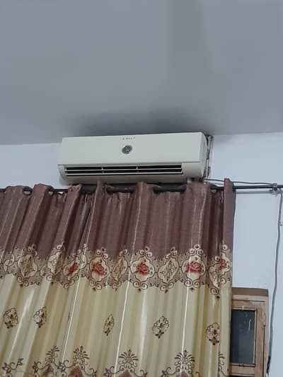 Non inverter Singer AC 1.5