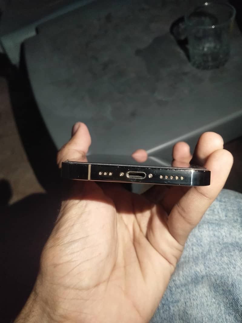 Apple iPhone 12 Pro 5