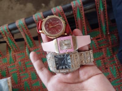 watch ⌚ deferent clour for ladies
