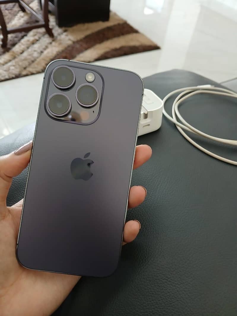 Apple iPhone 14 Pro 1