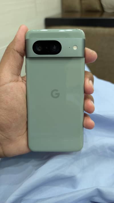 Google Pixel 8
