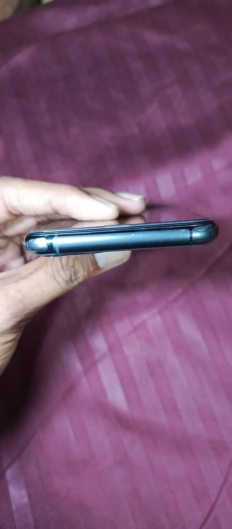 Apple iPhone 11 Pro 2