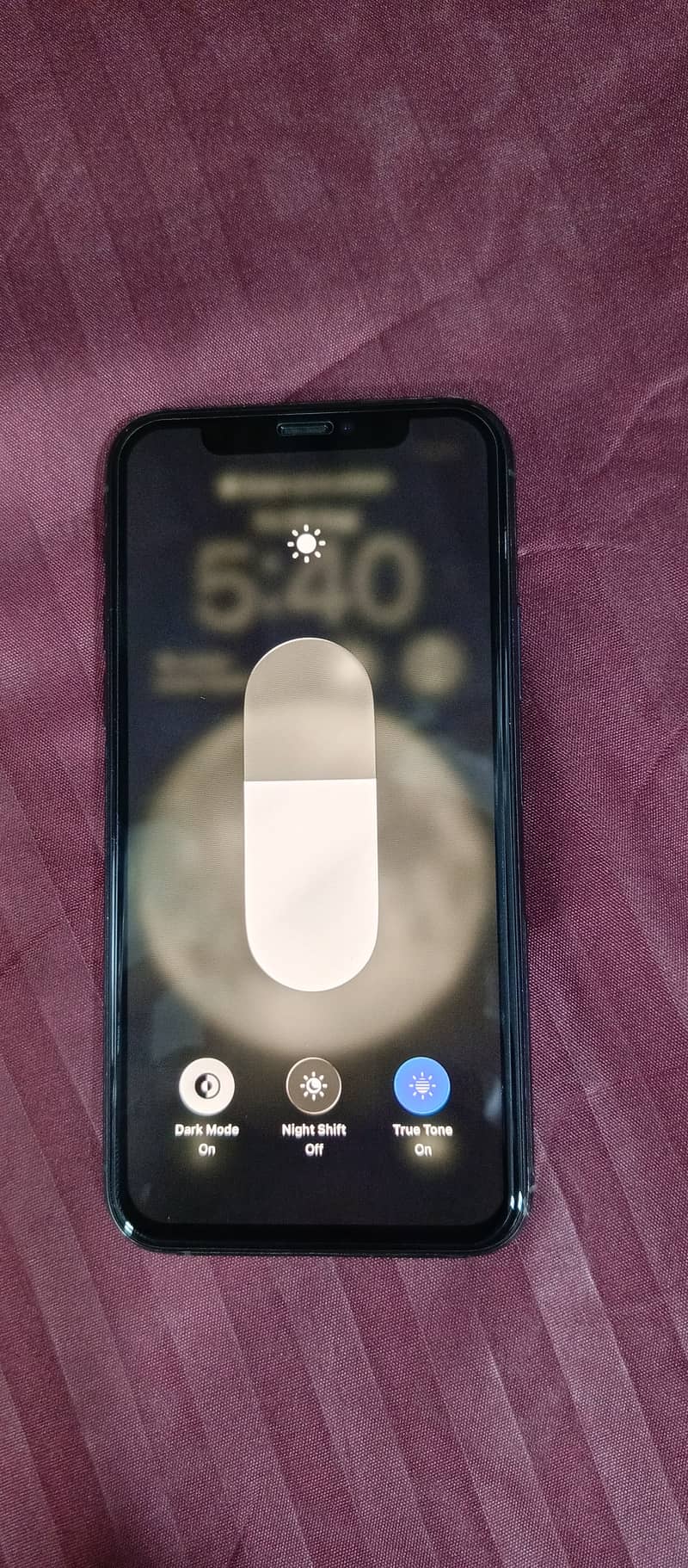 Apple iPhone 11 Pro 4