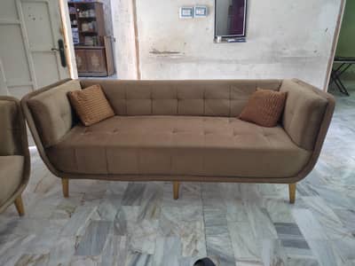 Brand New 5 seater sofa set in Brown Color