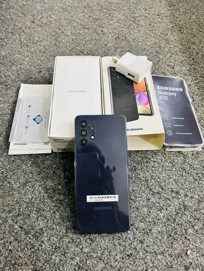 Samsung Mobile A32 6/128 with complete box and charger