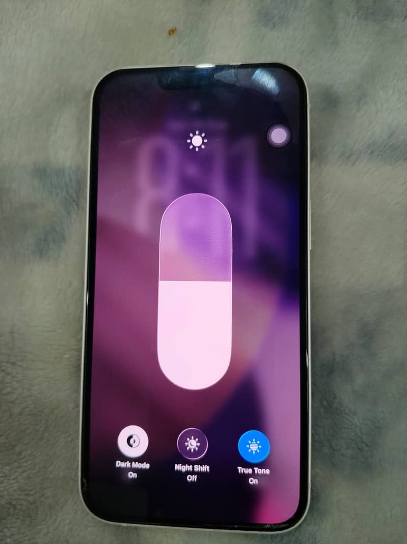 Apple iPhone 13 7