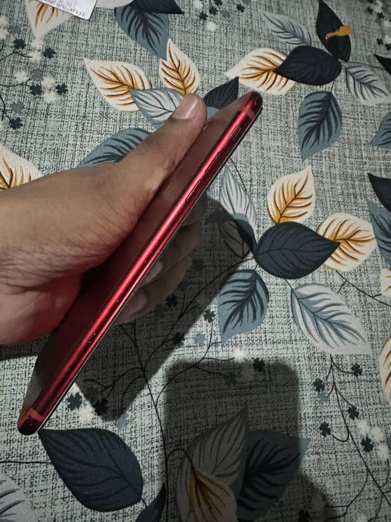 Apple iPhone 7 Plus 4