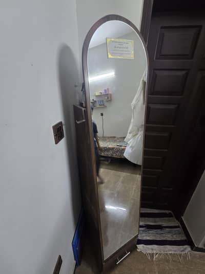 Dressing table for sale