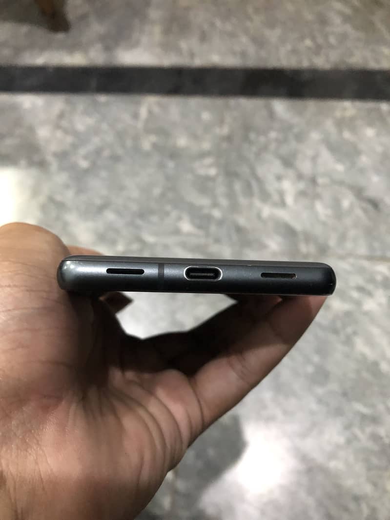 Google Pixel 7a 2