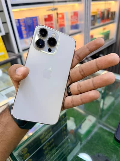 Apple iPhone 13 Pro