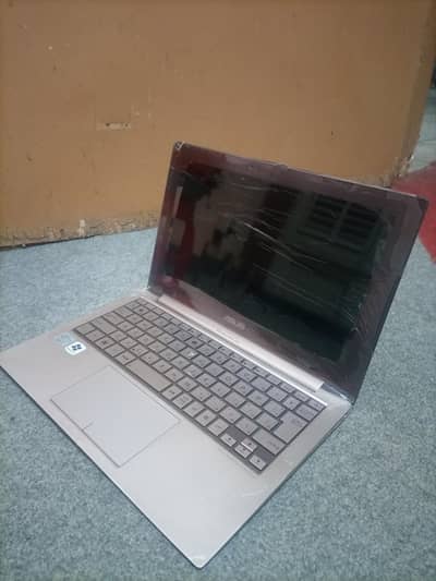 ASUS/Core i7-2nd Generation/4GB RAM-128GB SSD/For Urgent Sale in isb