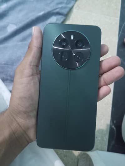 Realme 12