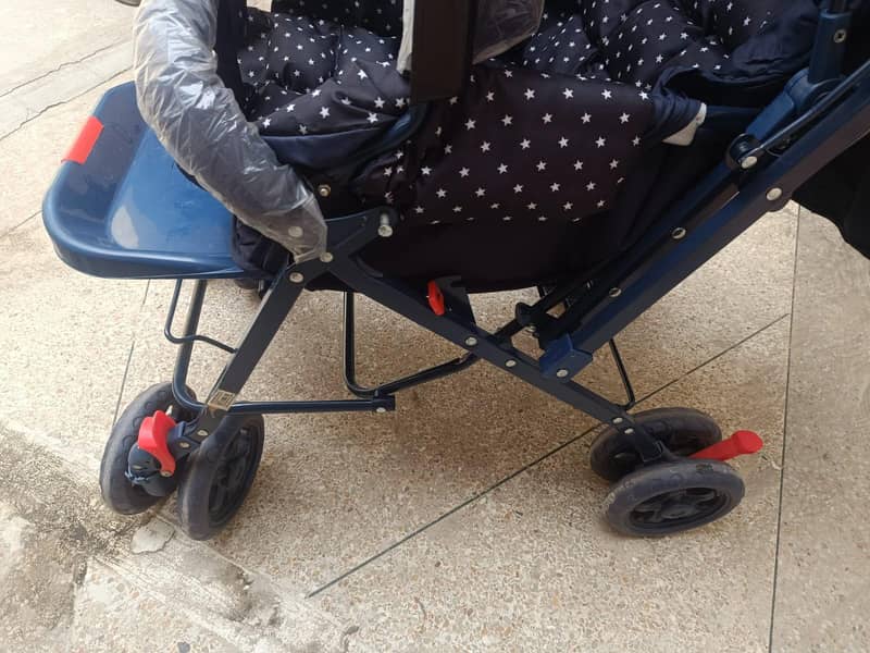 stroller 4