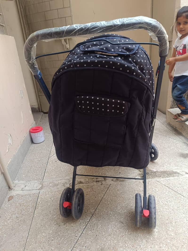 stroller 6