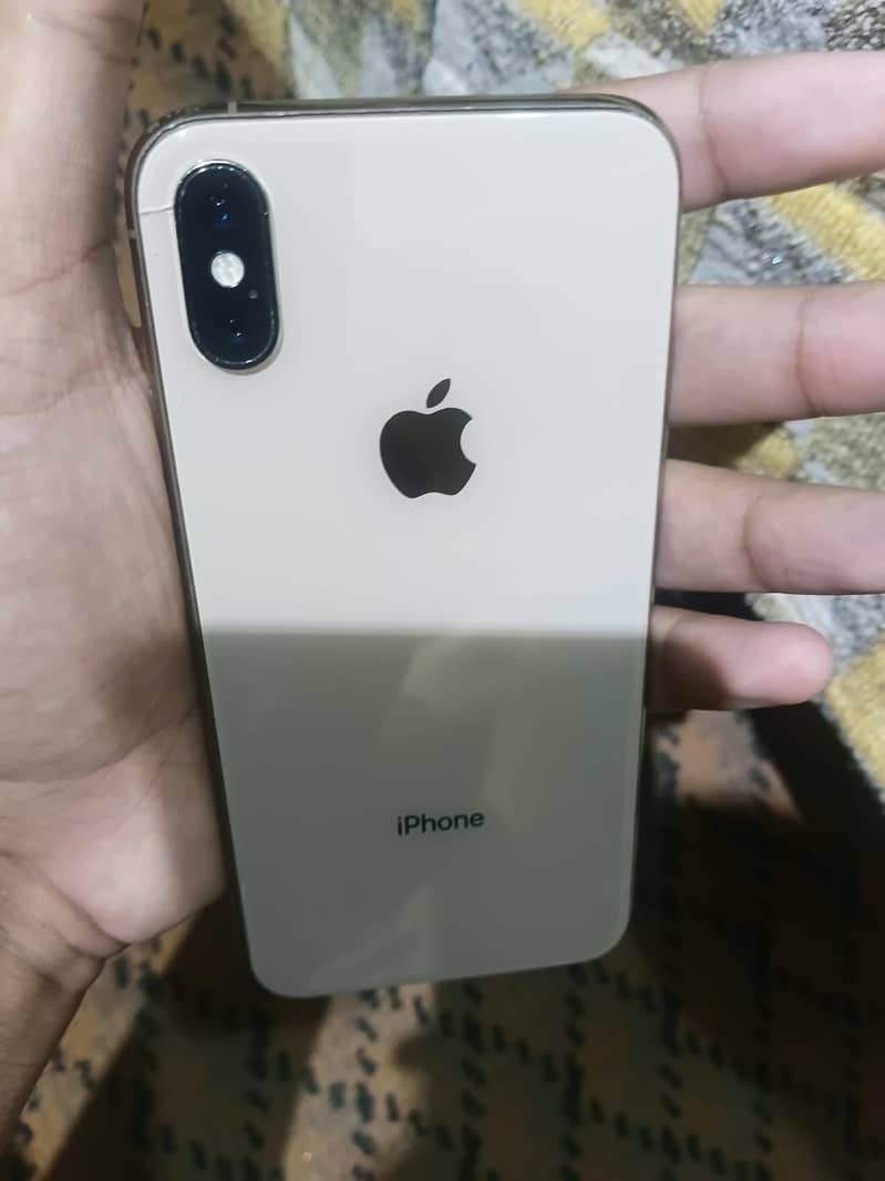 Apple iPhone XS 6