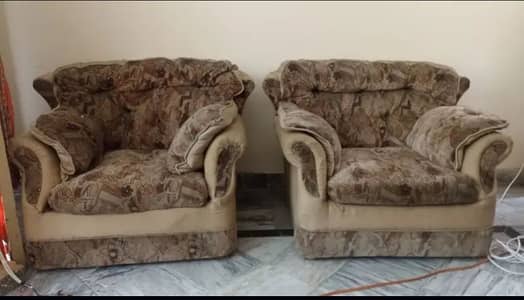 5 seater sofa in good condition