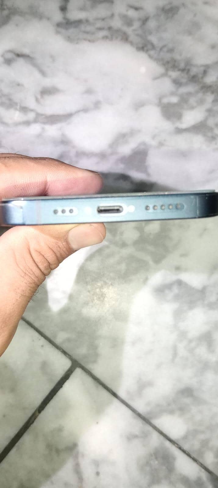 Apple iPhone 13 3