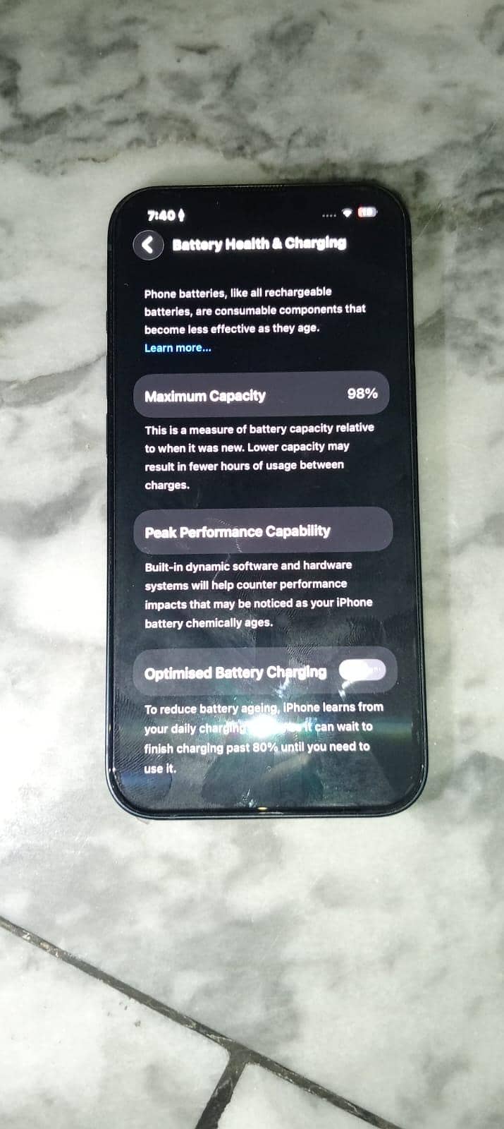 Apple iPhone 13 5