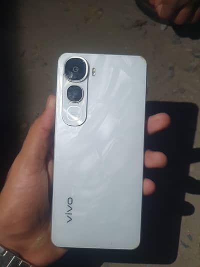 Vivo Y400
