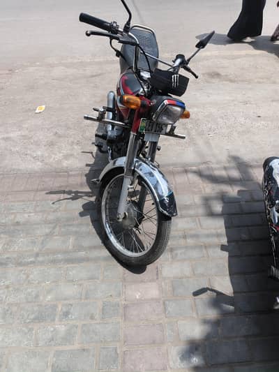 Honda cd 70cc Red color